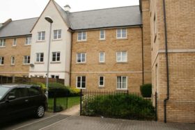 2 bedroom Flat to re...